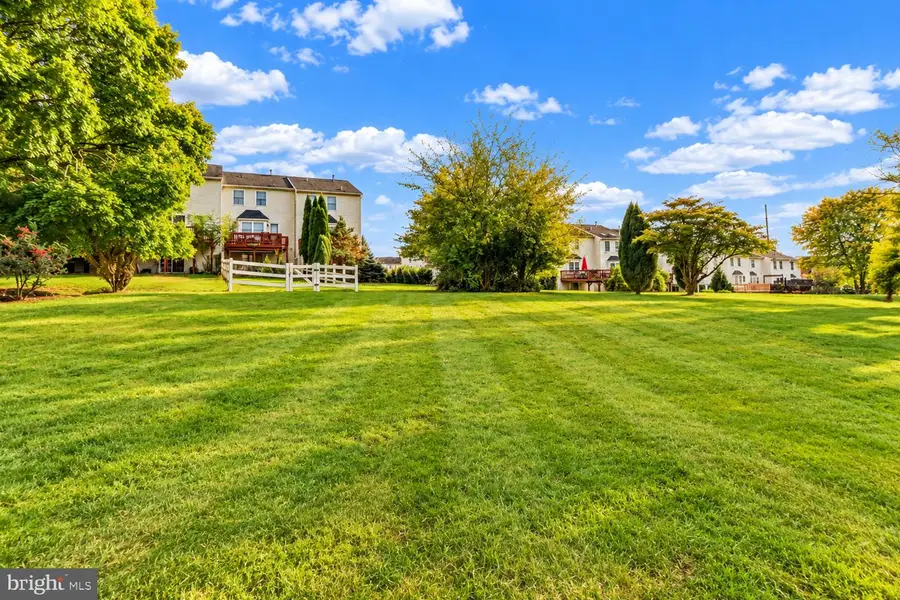 122 Walnut St, Freemansburg, PA 18017 - #3