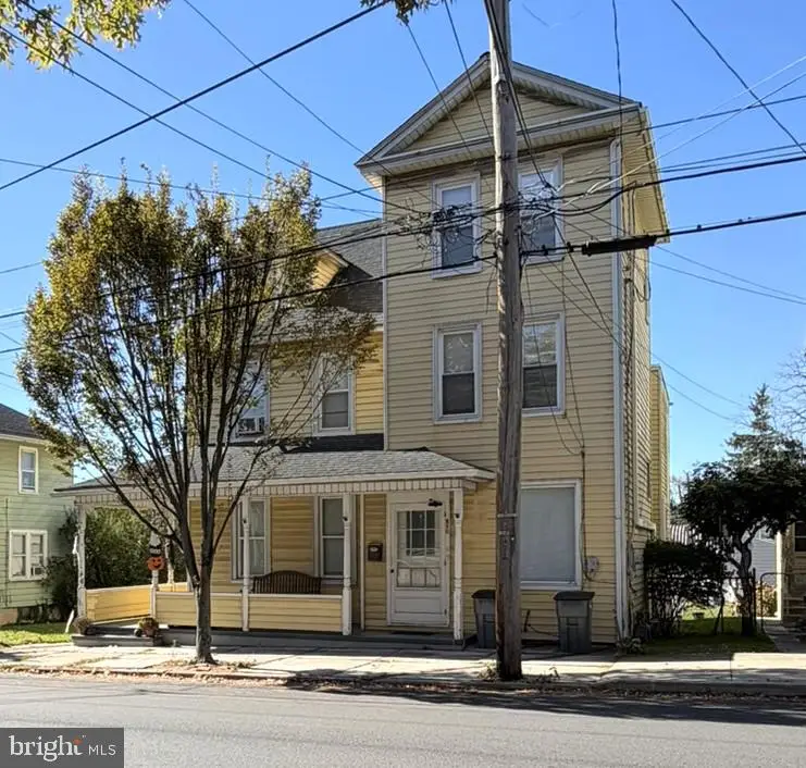 310 S Main St, Nazareth, PA 18064 - #2