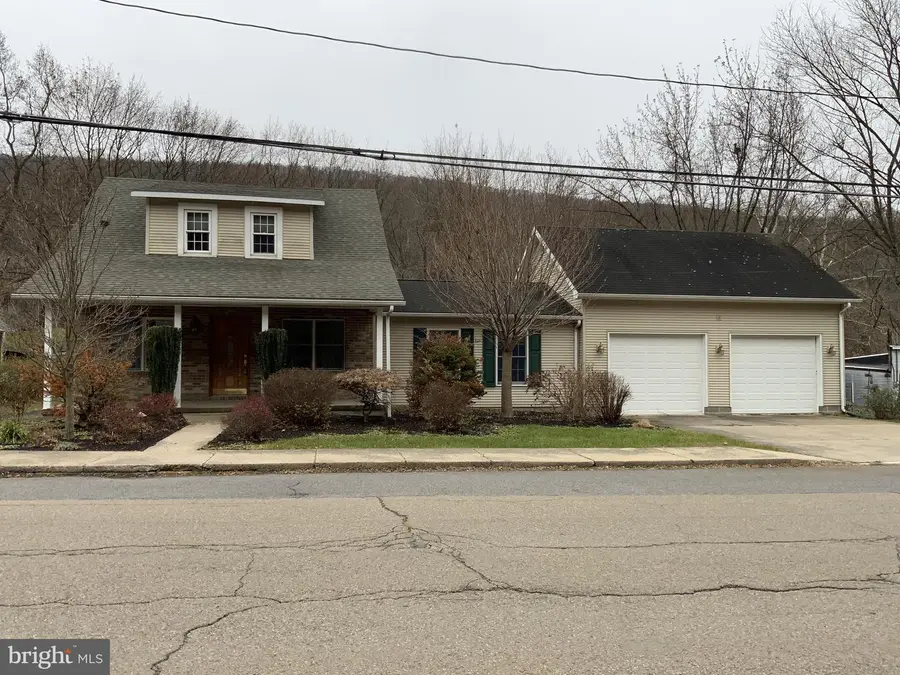 1100 Center St, Coal Township, PA 17866 - Image #2