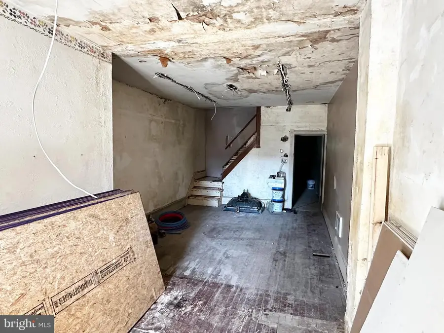 117-119 E Saylor St, Mount Carmel, PA 17851 - Image #3