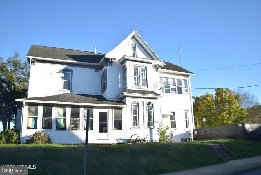 1103 Market St, Sunbury, PA 17801 - Image #2