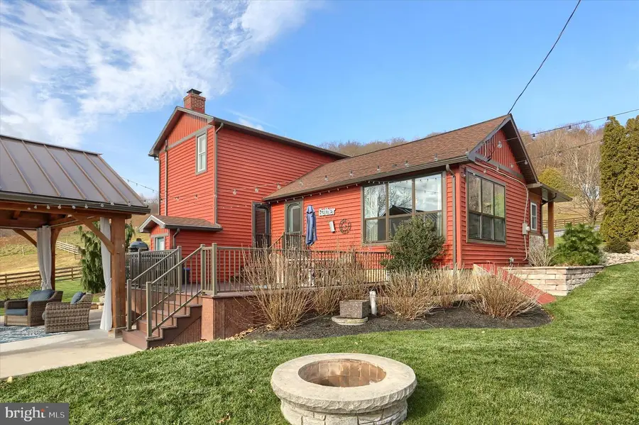 552 Mountain Rd, Dalmatia, PA 17017 - Image #3