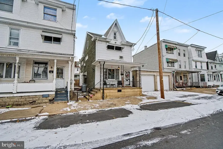 30 S Walnut St, Mount Carmel, PA 17851 - #2