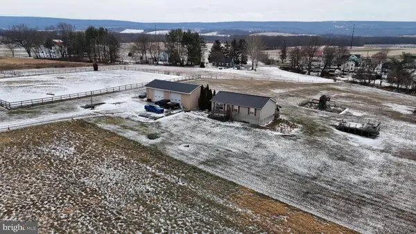 219 Styring Ln, MILTON, PA 17847