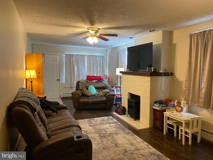 1026 Scott St, Kulpmont, PA 17834 - #3