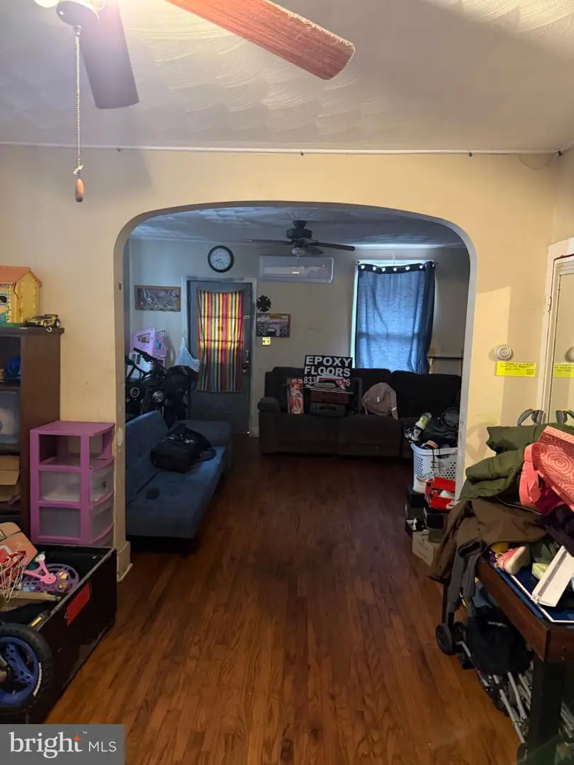 918 Race St, Shamokin, PA 17872 - #3