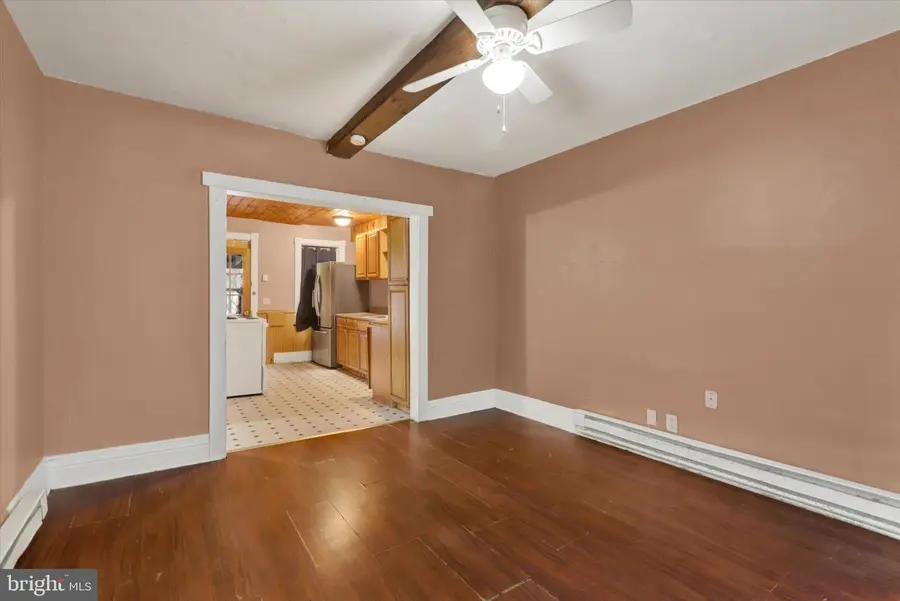 1143 W Pine St, Coal, PA 17866 - #3