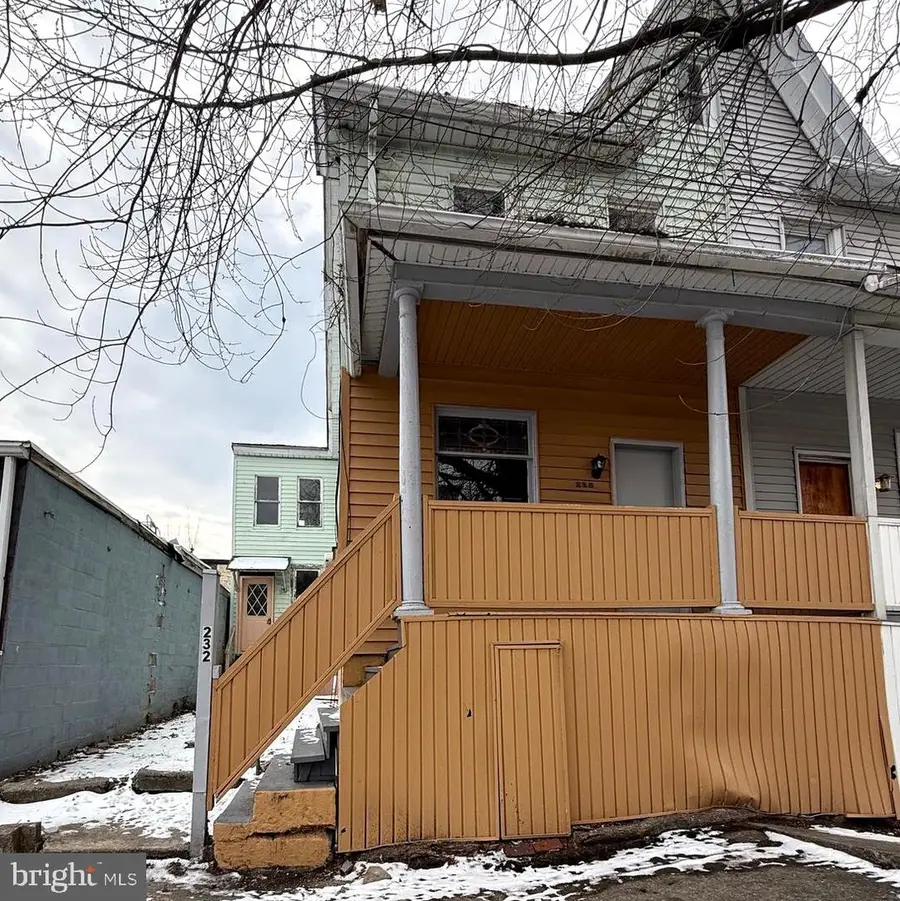 232 E 4th St, Mount Carmel, PA 17851 - #3