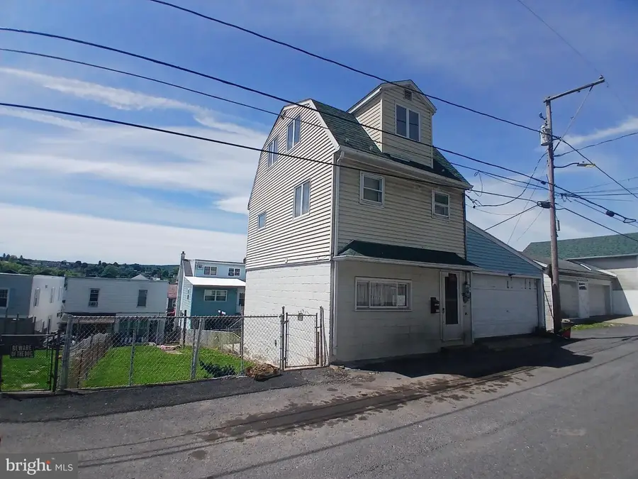 1548 W Independence St, Coal, PA 17866 - #2