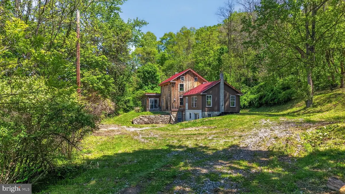 2210 State Route 147, Dalmatia, PA 17017 - #1