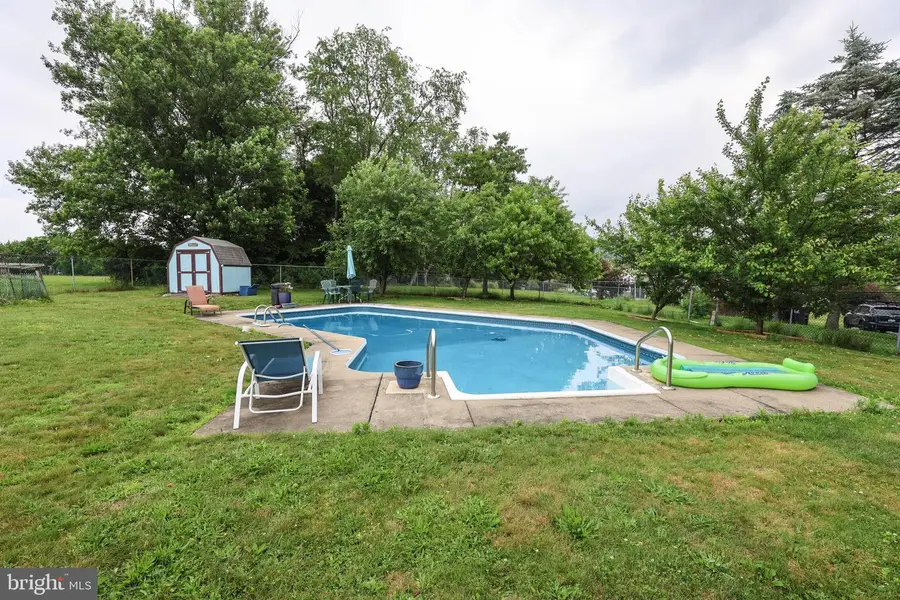 6 Tioga St, Elysburg, PA 17824 - #3