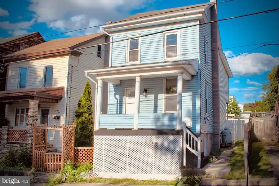 27 Sheridan St N, Coal, PA 17866 - #2