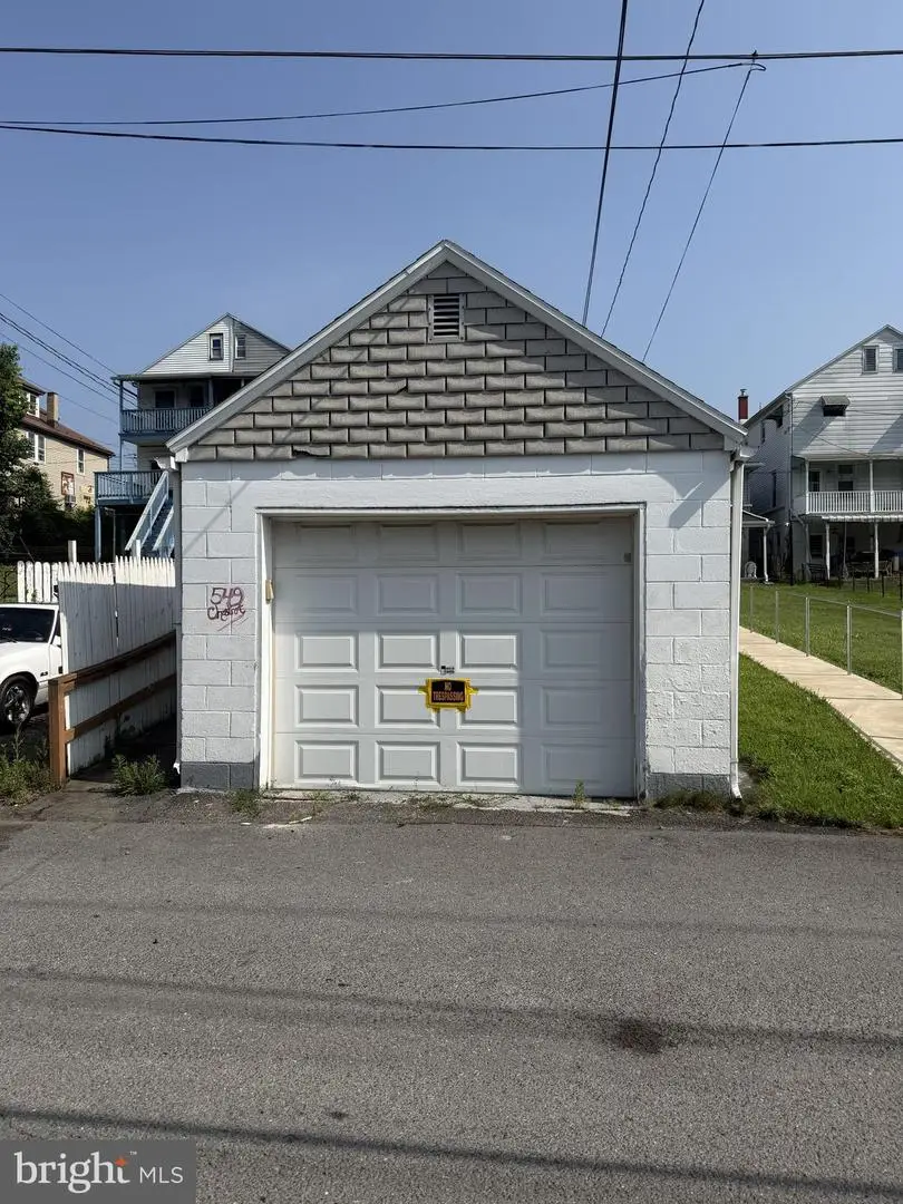549 Chestnut St, Kulpmont, PA 17834 - #3