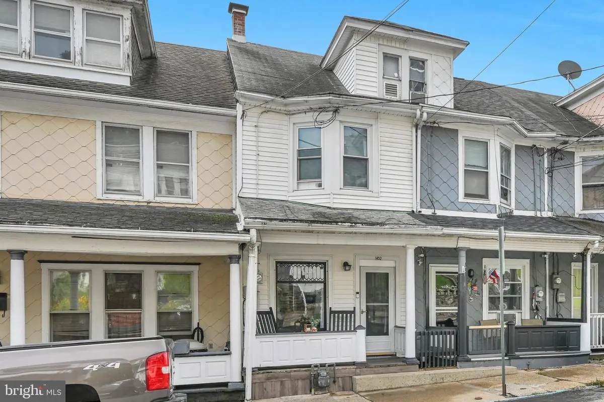 1452 W Walnut St, Coal, PA 17866 - #1