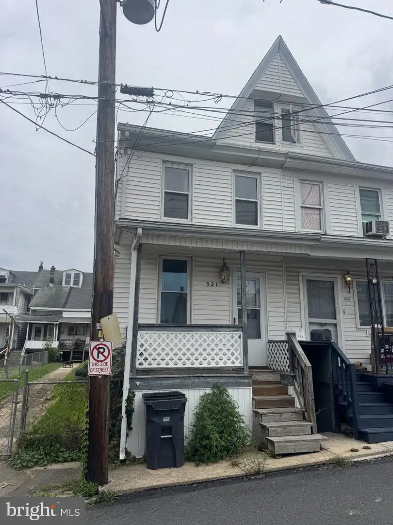 321 S Grape St, Mount Carmel, PA 17851 - #2