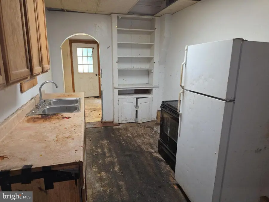 306 S 5th St, Shamokin, PA 17872 - #3