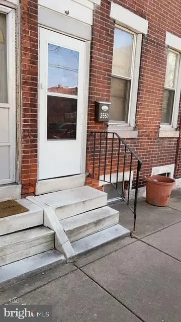 2551 Coral St, Philadelphia, PA 19125 - Image #1