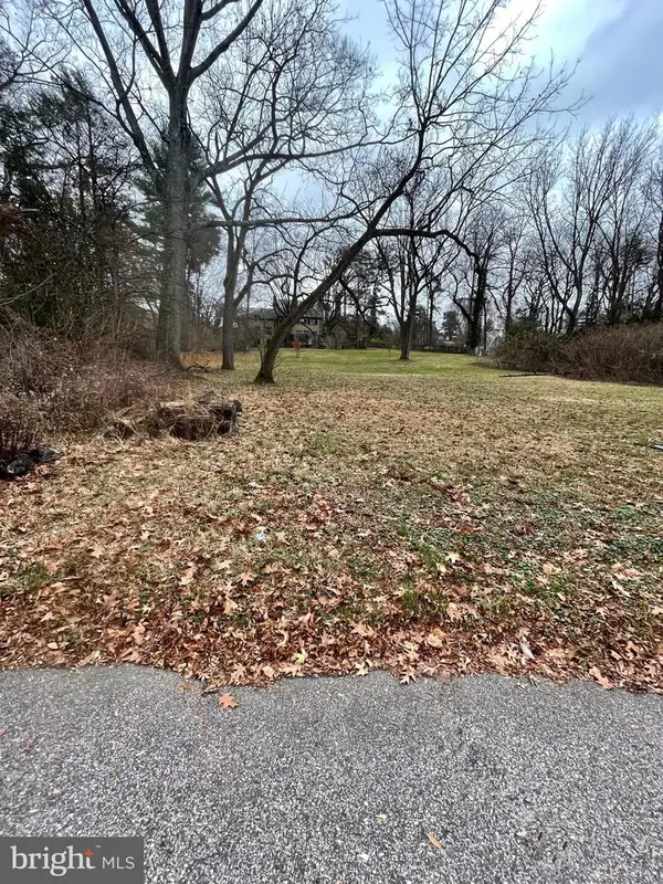 118 Hillcrest Ave, PHILADELPHIA, PA 19118