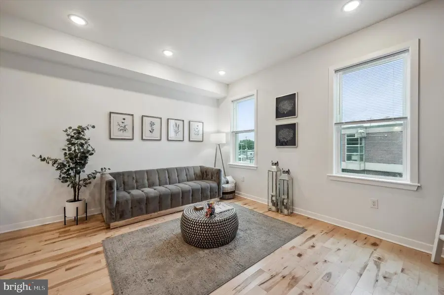 865 N 43rd St, Philadelphia, PA 19104 - Image #2