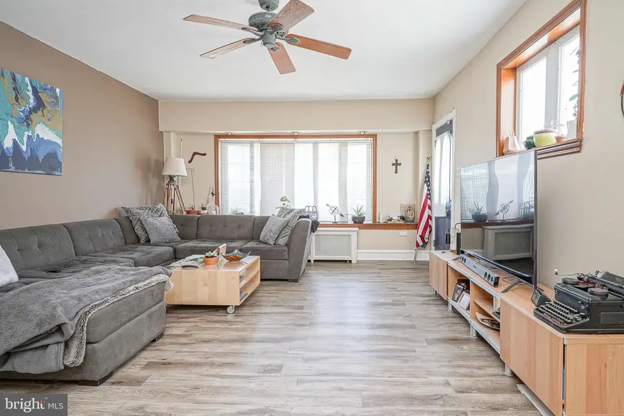 1919 Lansing St, Philadelphia, PA 19111 - Image #3