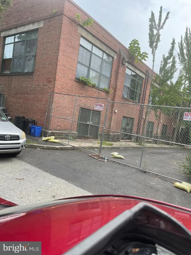 5433 Wakefield St, Philadelphia, PA 19144 - #3