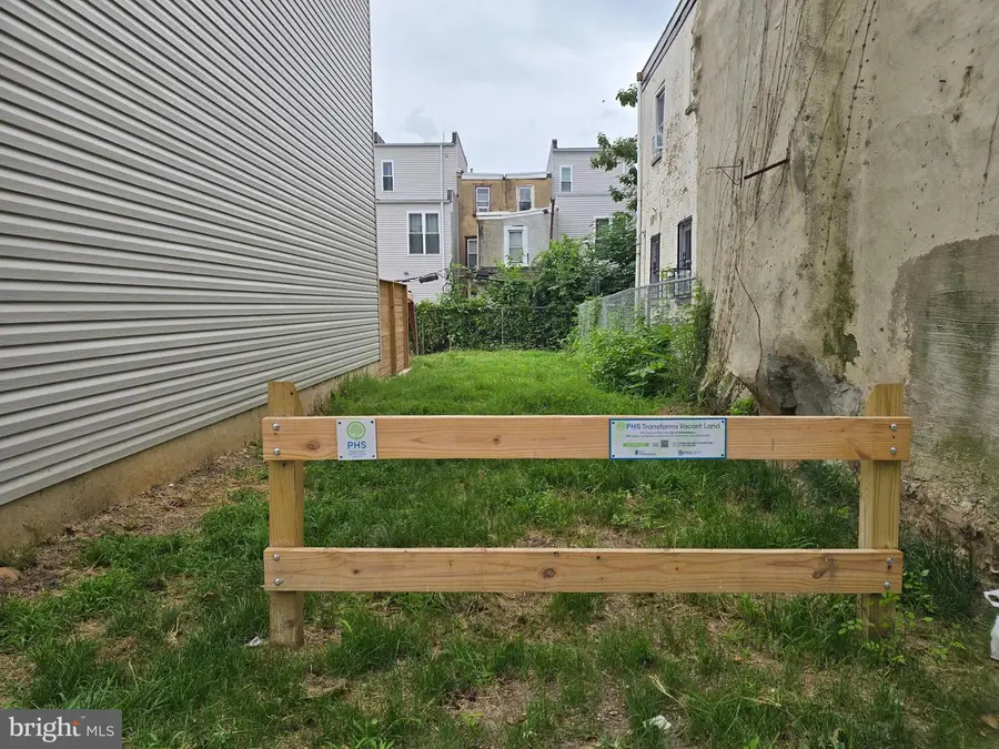 2165 N 8th St, Philadelphia, PA 19122 - #3