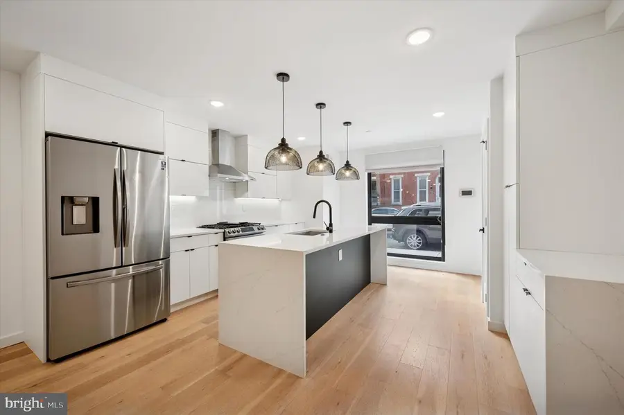 871 N 20th St #1, Philadelphia, PA 19130 - Image #2