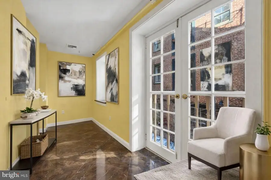 126 Cuthbert St #3, Philadelphia, PA 19106 - Image #2