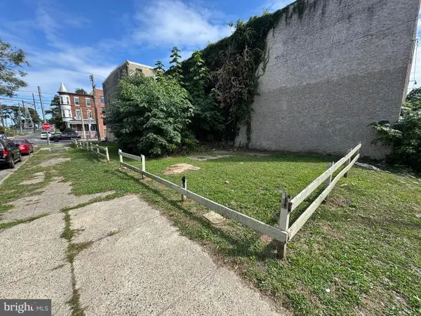 871 N 40th St, PHILADELPHIA, PA 19104