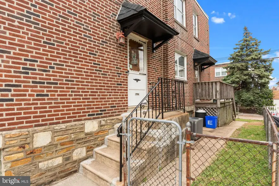 2755 Rhawn St, Philadelphia, PA 19152 - Image #3