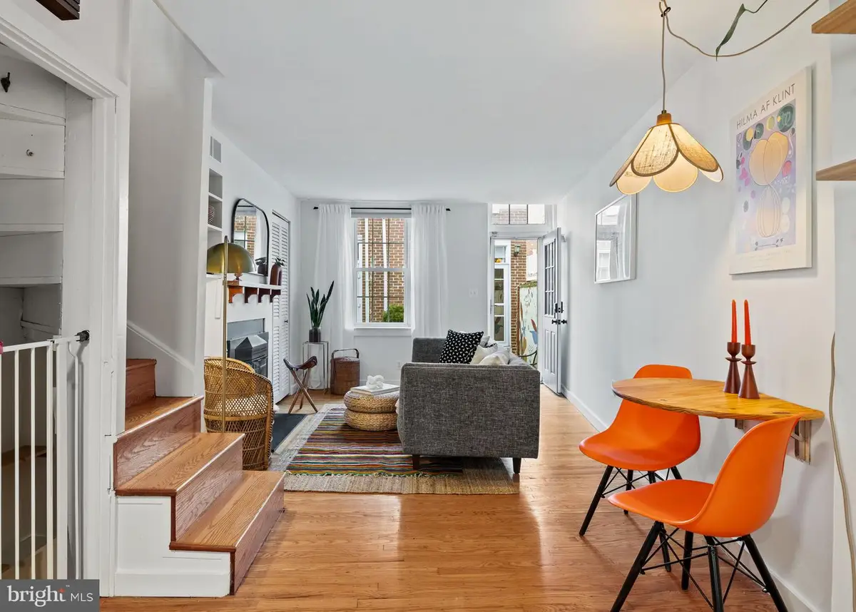 37 Queens Ave, Philadelphia, PA 19147 - Image #1