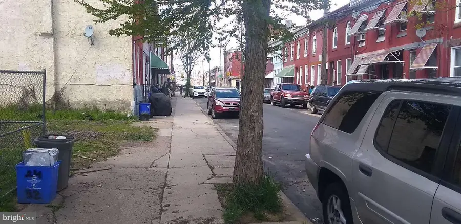 2432 N 17th St, Philadelphia, PA 19132 - #3