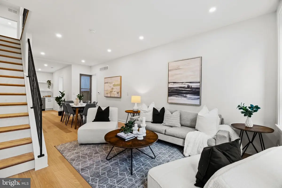 870 N Bucknell St, Philadelphia, PA 19130 - Image #1