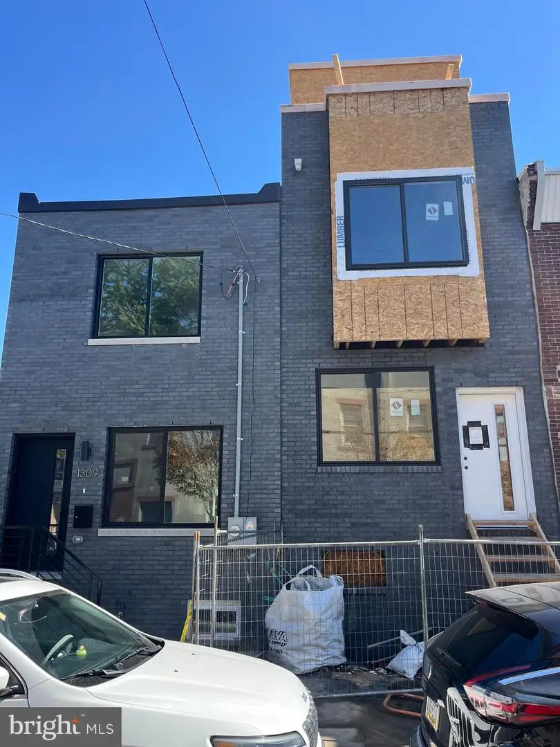 1309 S 32nd St, Philadelphia, PA 19146 - Image #1