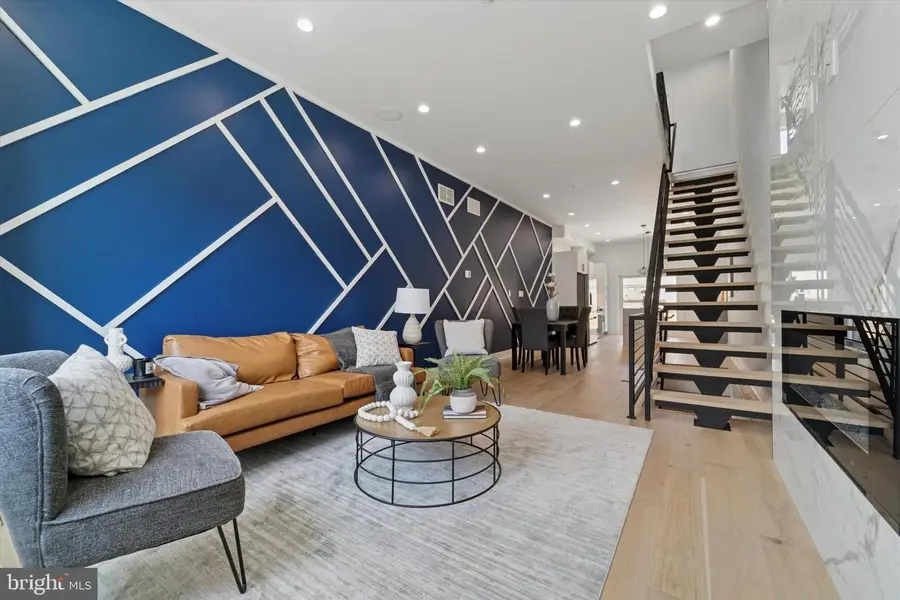 2751 E Pacific St, Philadelphia, PA 19134 - Image #2