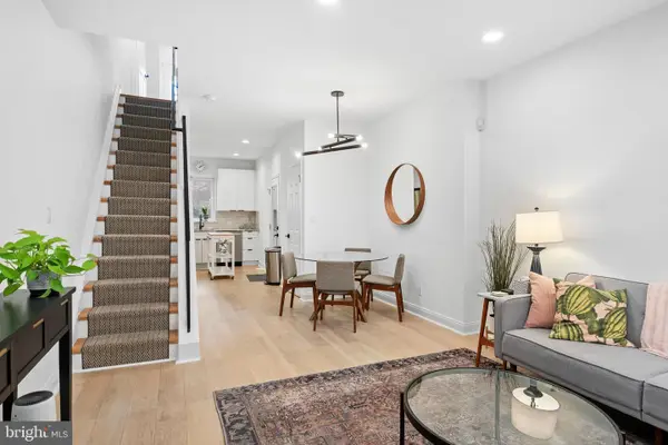 725 S 15th St, PHILADELPHIA, PA 19146