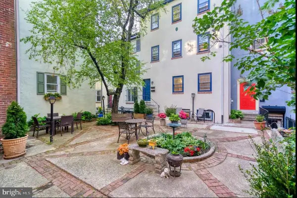 1026-#6 Pine St, PHILADELPHIA, PA 19107