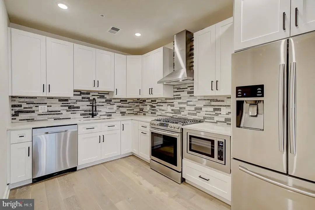 728 S 10th St #2, Philadelphia, PA 19147 - Image #1