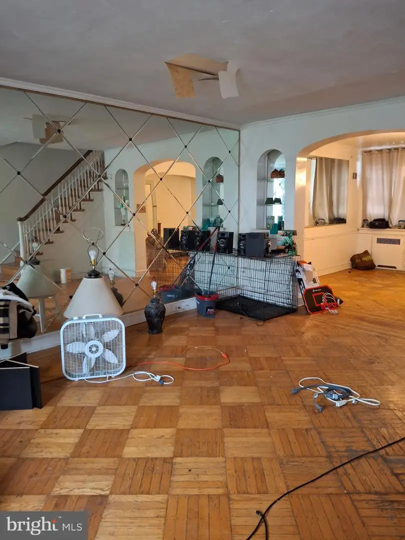 6627 N Smedley St, Philadelphia, PA 19126 - Image #2