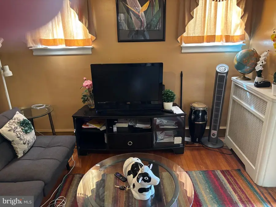 7137 Lawndale Ave, Philadelphia, PA 19111 - Image #3