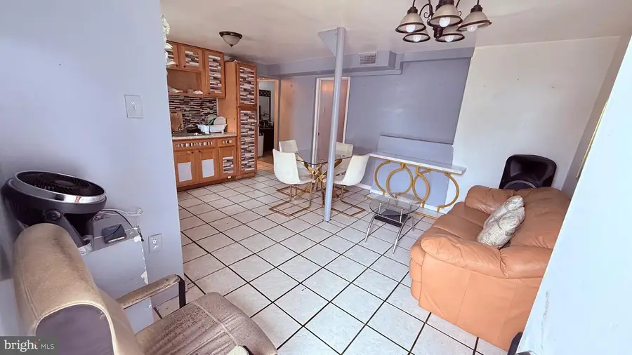 4348 50 N Marshall St, Philadelphia, PA 19140 - Image #3