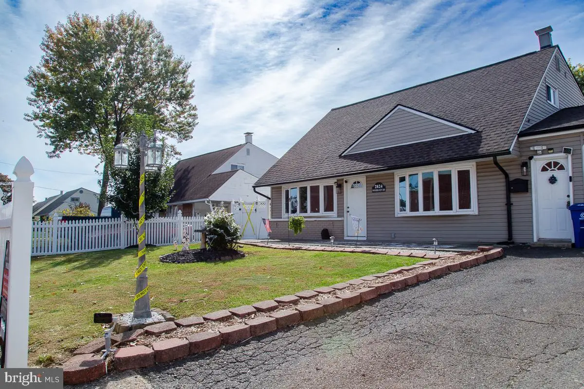 2824 Woodhaven Rd, Philadelphia, PA 19154 - Image #1