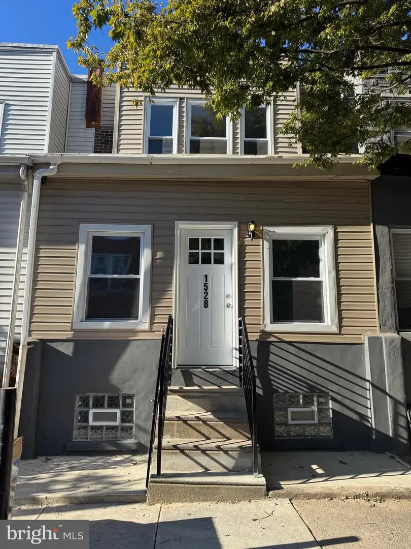 1528 S Vogdes St, Philadelphia, PA 19143 - Image #2