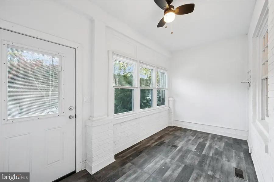 1053 S 50th St, Philadelphia, PA 19143 - Image #2