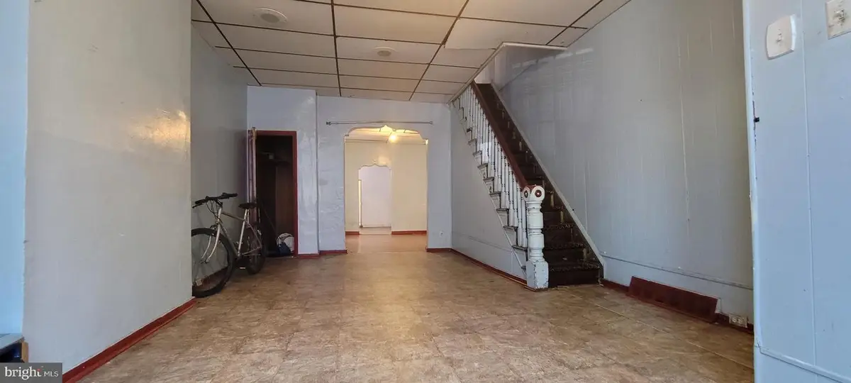 526 Moore St, Philadelphia, PA 19148 - Image #1