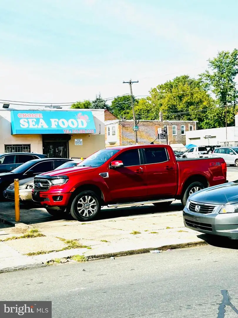 2110 Bridge St, Philadelphia, PA 19124 - Image #2