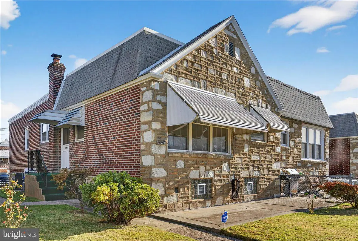 2321 Emerson St, Philadelphia, PA 19152 - Image #1