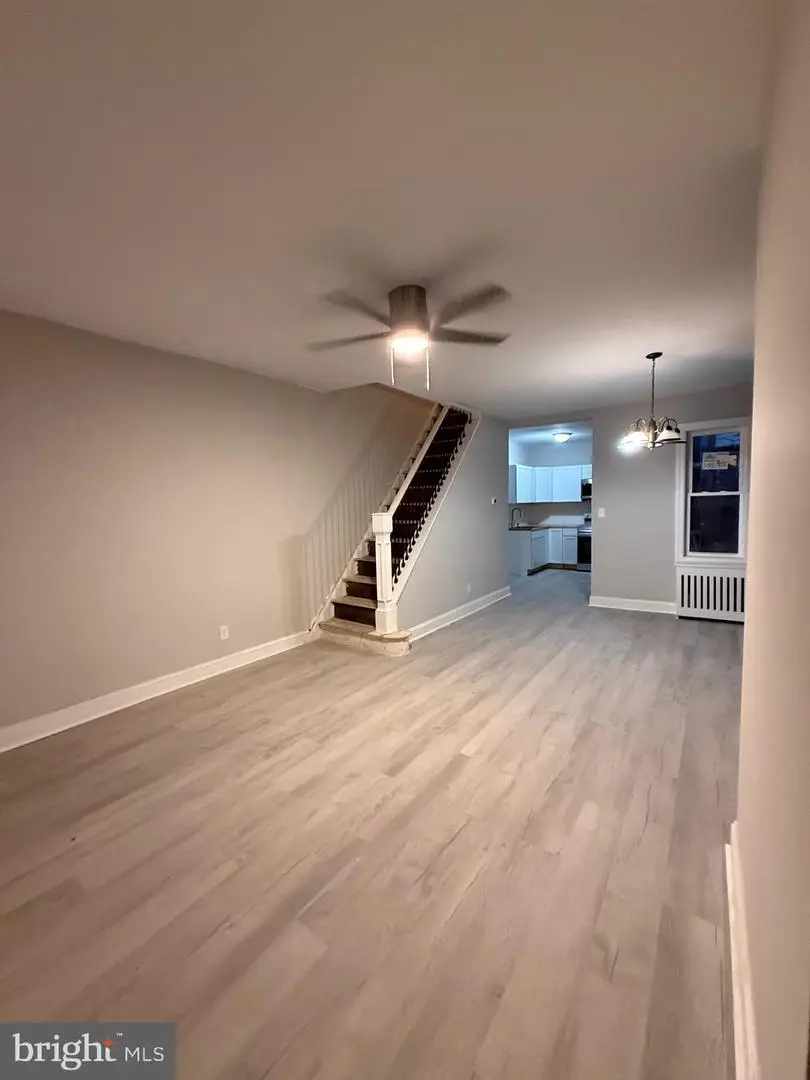 215 E Willard St, Philadelphia, PA 19134 - Image #2