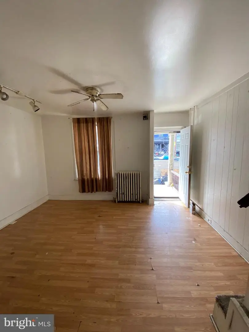 6329 N Woodstock St, Philadelphia, PA 19138 - Image #2