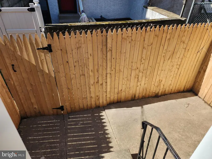 208 N Horton St, Philadelphia, PA 19139 - Image #3